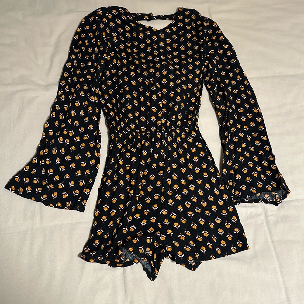 Billabong Woven Romper — Floral Black/Yellow Pattern